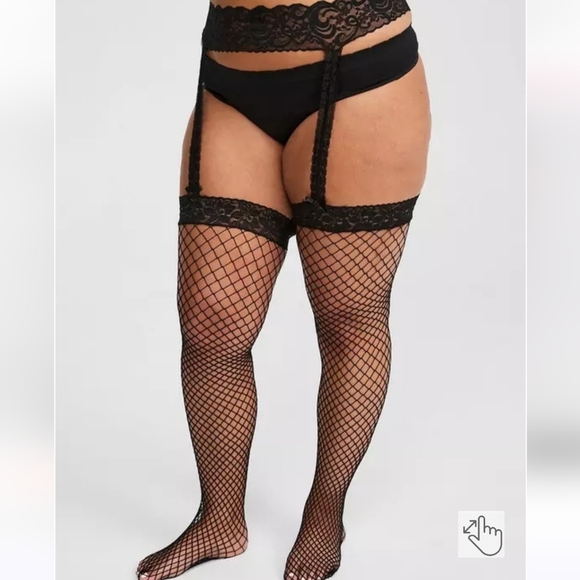 🆕️🖤BLACK FISHNET & LACE FAUX GARTER TIGHTS🖤 - Picture 9 of 10